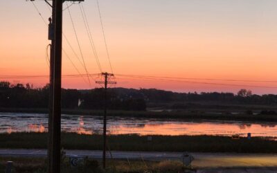 Unveiling the Reality of Our Power Grid: A Lineman’s Insight